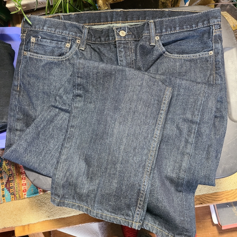 Levi's 514's size 40X32 Like New